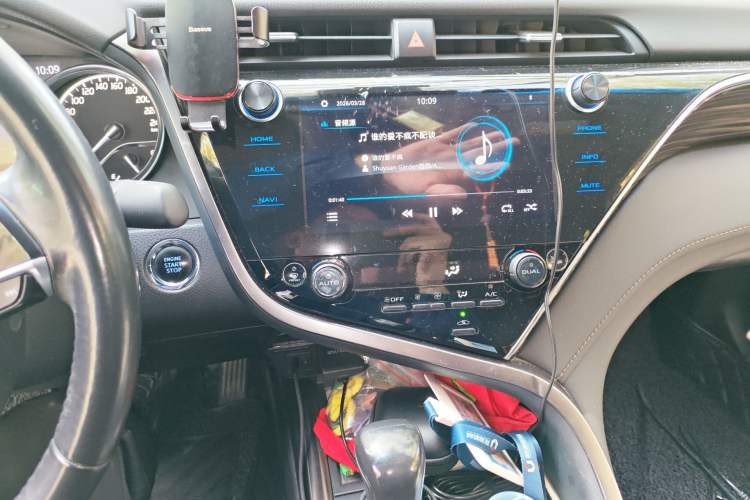 Used Toyota Camry 2019 2.5G Luxury Edition China VI Standard Audio And AC Panel