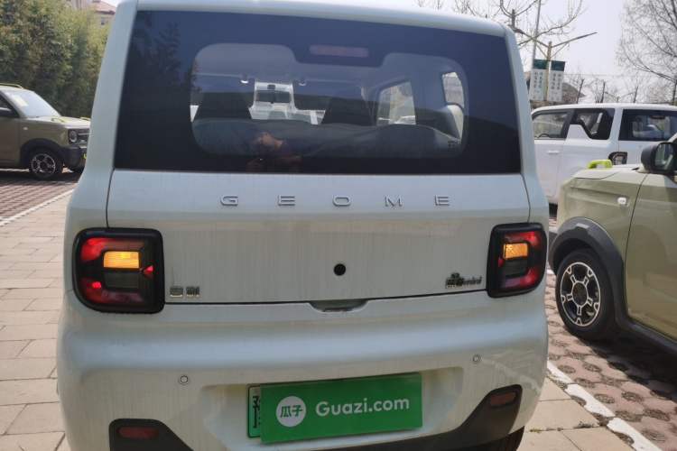 Used Geely Galaxy Panda 2024 Panda Mini 200km Endurance Bear