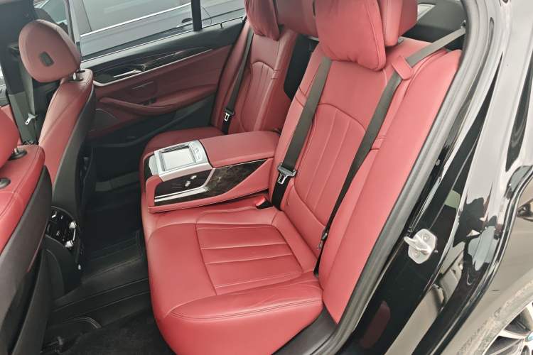 Used BMW 5 Series 2020 530Li Luxury Edition M Sport Package
