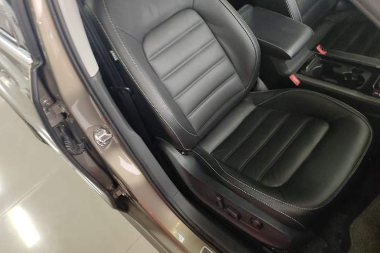 Used Volkswagen Passat 2017 330TSI DSG Luxury Edition