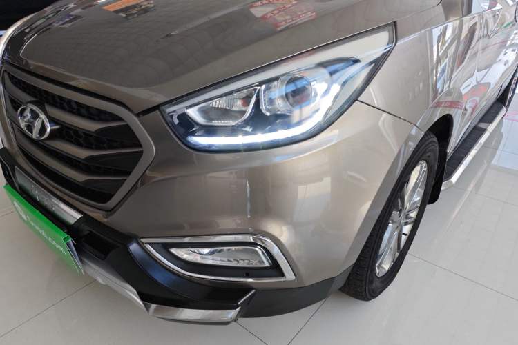 Used Hyundai ix35 2013 2.0L Automatic Two-Wheel Drive Smart GLS China IV Standard
