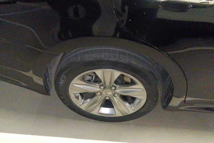 Used Toyota Crown 2015 2.0T Fashion Edition