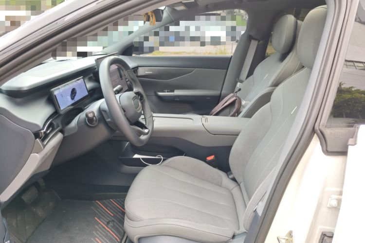 Used Lynk & Co 07 2024 EM-P 126 Long-Range Ultra
