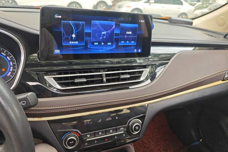 Used CHANGAN Eado DT 2018 1.6L Manual Smart Enjoyment Model Audio And AC Panel