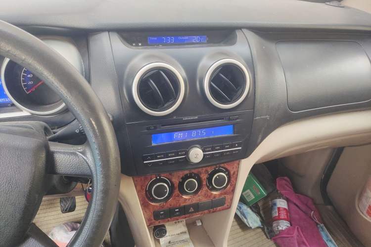 Used CHANGAN KAICHENG Ounuo S 2012 1.3L Elite Version Audio And AC Panel