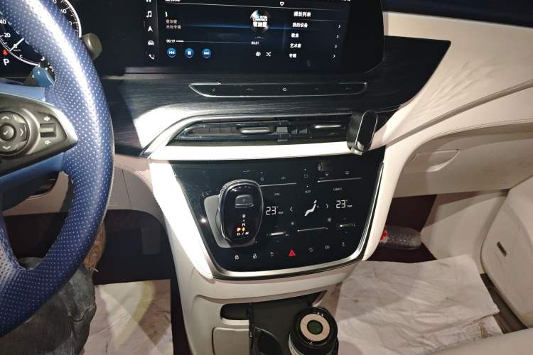 Used Buick GL8 2021 Avenir Aivia Four-Seat Prestige Edition