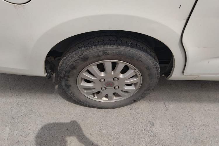 Used Wuling Rongguang V 2018 1.5L Standard Version
