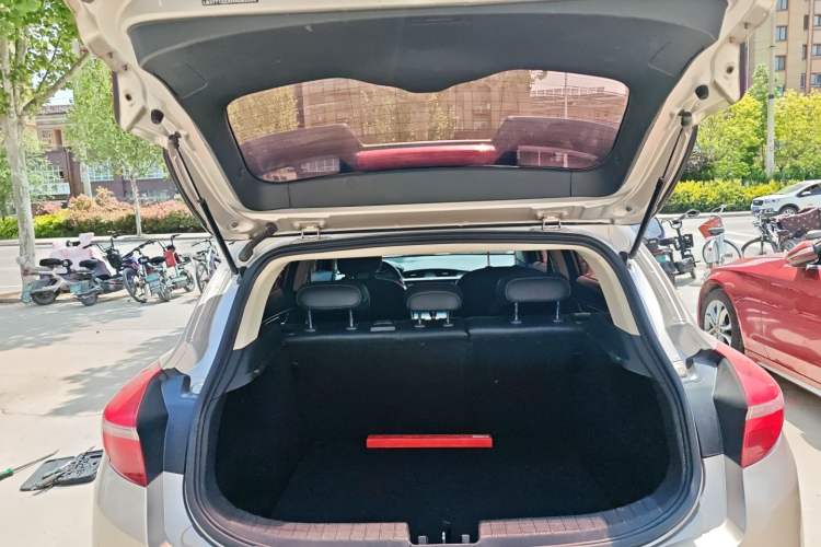 Used Geely Auto Emgrand GS 2016 Sport Edition 1.3T Automatic LingShang Model Trunk