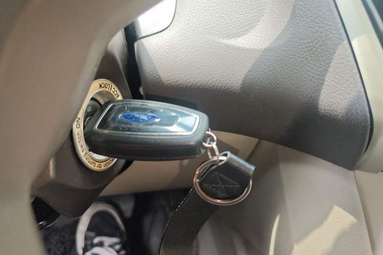 Used Ford Focus 2012 Sedan 1.6L Automatic Comfort Model