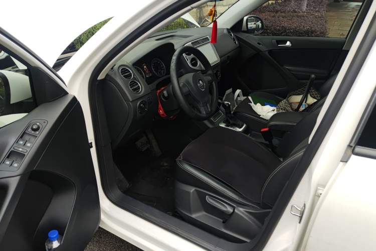 Used Volkswagen Tiguan L 2016 280TSI Automatic Two-Wheel-Drive Silk Road Style Edition