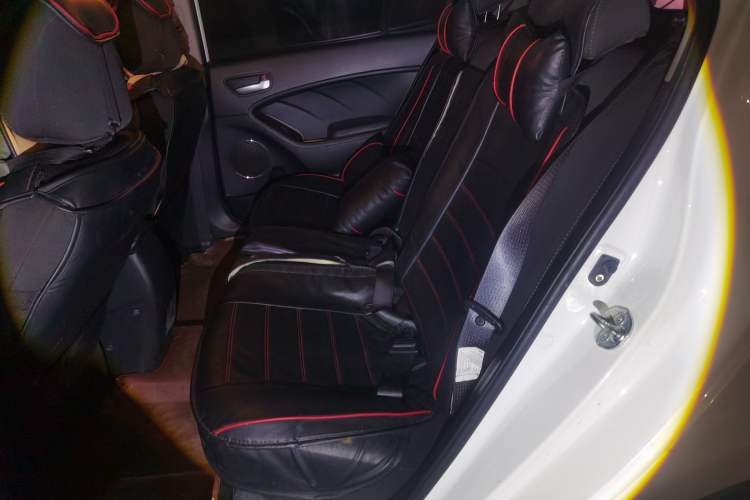 Used Kia K3 2015 1.6L Automatic GLS
