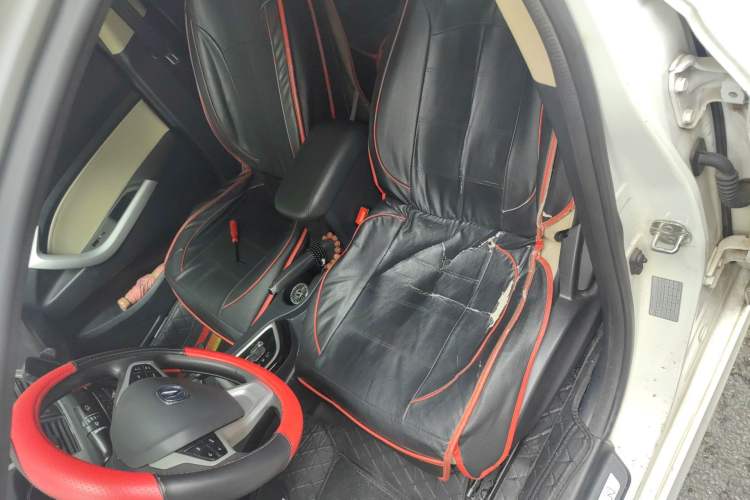 Used CHANGAN Alsvin V7 2016 1.6L Automatic Fun Model China V Standard
