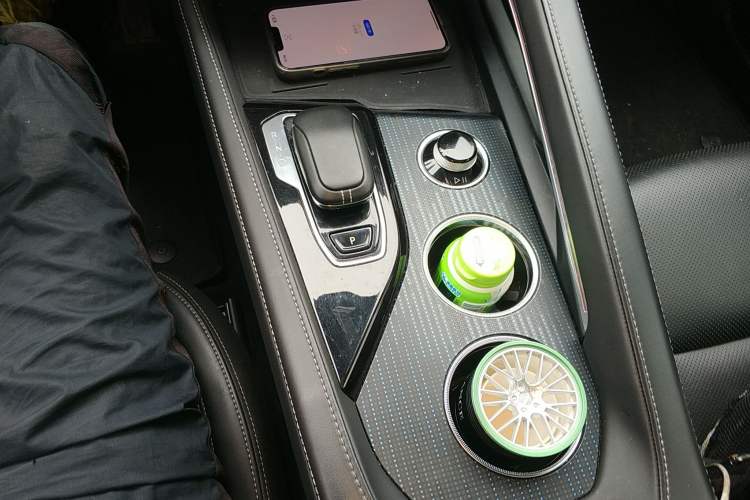 Used Zeekr 001 2022 Long-Range Dual-Motor WE Edition Gear Lever