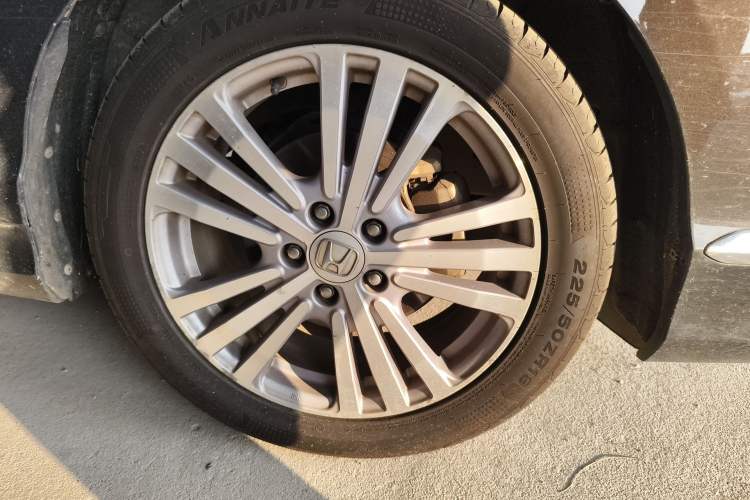 Used Honda Elysion 2016 2.4L Comfort Edition
