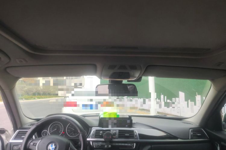 Used BMW 3 Series 2016 320Li Ambition Model
