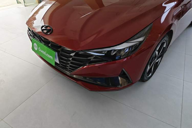 Used Hyundai Elantra 2021 1.5L CVT LUX Prestige Edition