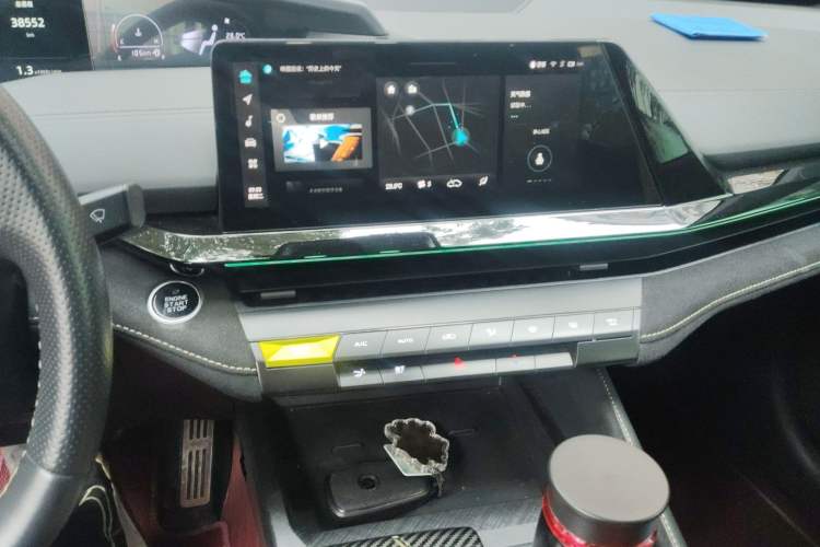 Used Changan UNI-V 2022 1.5T Sport Edition
