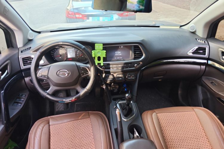 Used GAC Trumpchi GS4 2016 235T Manual Luxury Edition Center Console