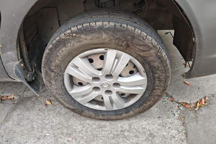 Used FORTHING Lingzhi 2012 Passenger Version 1.6L Comfort Edition