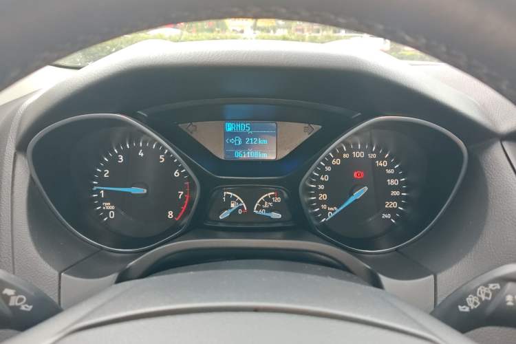 Used Ford Focus 2018 Hatchback Classic 1.6L Automatic Trendy SmartDrive Edition
