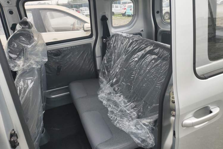 Used Wuling Zhiguang New Energy 2025 Standard Model Left Rear Seat