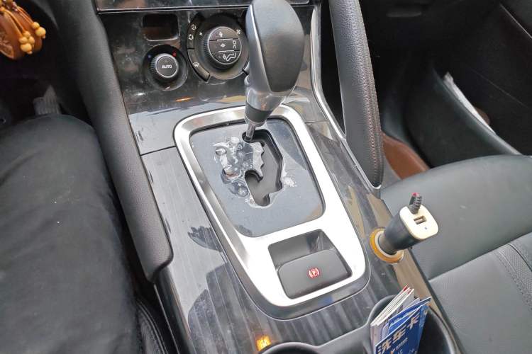 Used Peugeot 3008 2013 2.0L Automatic Trend Edition
