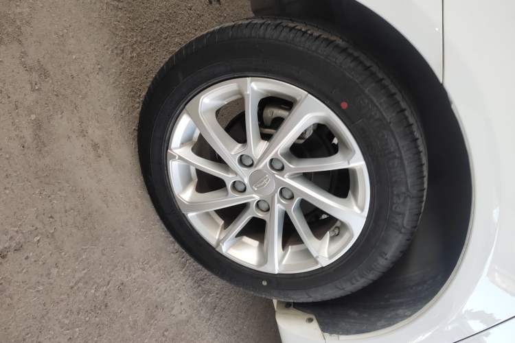 Used Geely Auto Emgrand 2021 UP 1.5L Manual Luxury Model