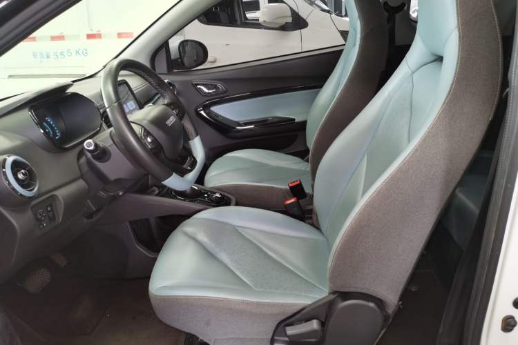 Used Chery Little Ant 2022 Sweet Pink Edition Half-Sugar Version Lithium Iron Phosphate 30 kW 301 km Left Front Seat