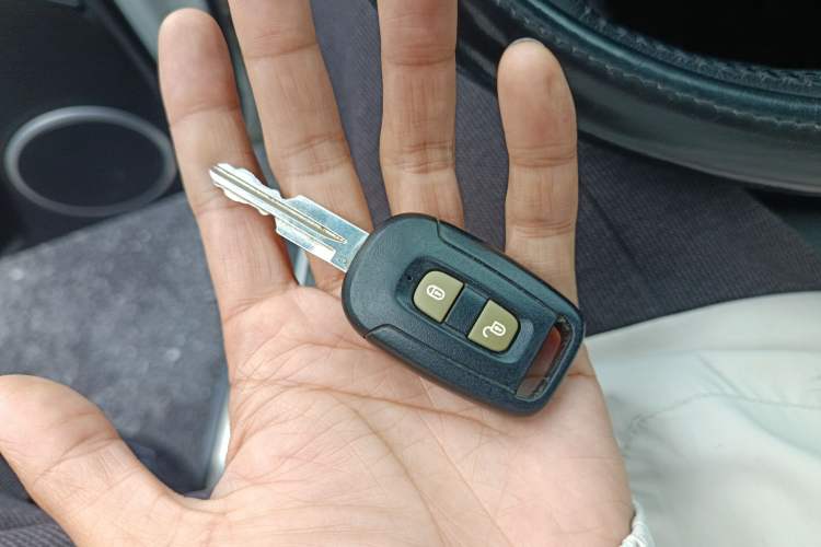 Used Chevrolet Captiva 2014 2.4L 4x4 Flagship Edition 7 Seats
