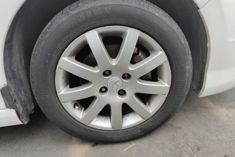 Used Peugeot 308 2013 1.6L Automatic Fashion Model Right Front Wheel Hub