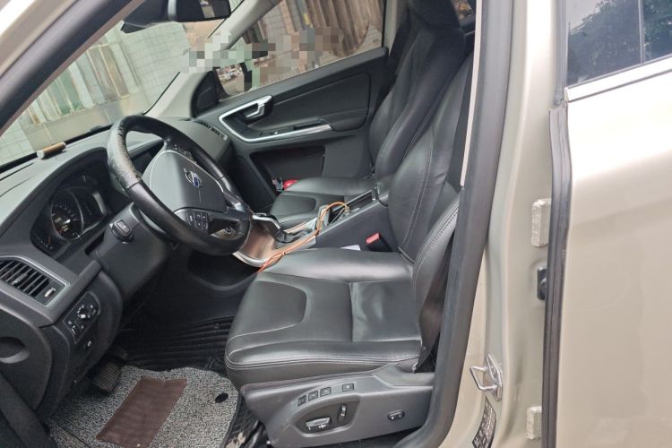Used Volvo XC60 2017 T5 Smart Upgrade Edition