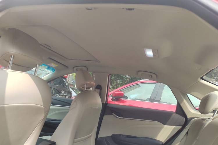 Used Buick GT 2018 15T Dual-Clutch Elite Model China V Standard