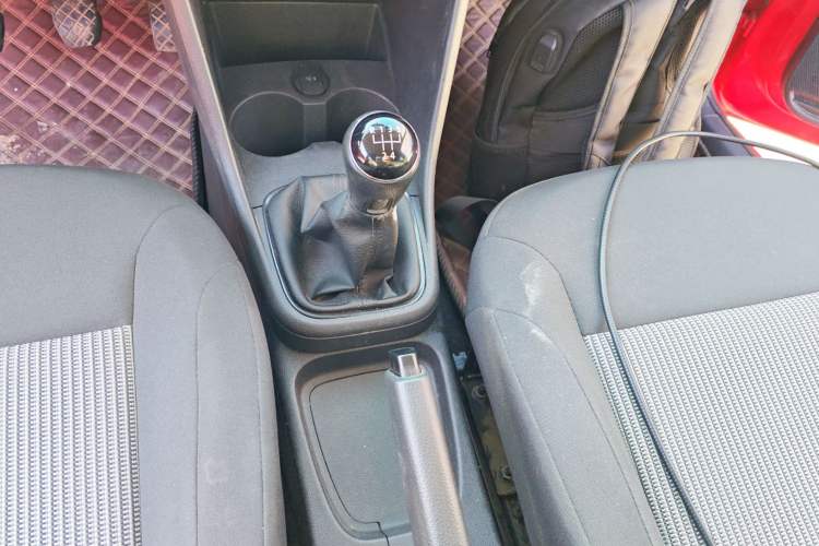 Used Volkswagen Polo 2016 1.4L Manual Fashion Model
