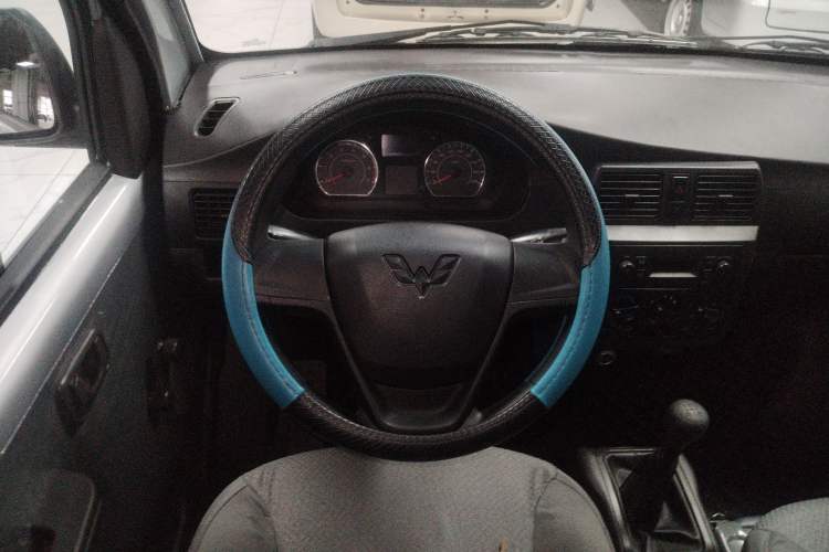 Used Wuling Rongguang 2021 1.5L Extended Basic Version L3C
