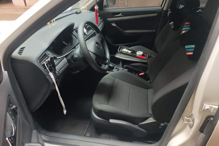 Used Volkswagen Lavida 2017 1.6L Automatic Fashion Edition