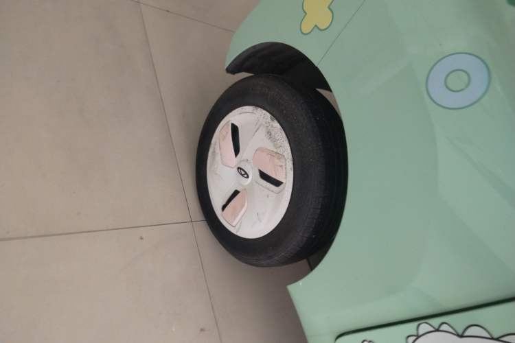 Used Chery New Energy QQ Ice Cream 2022 170km Sundae Phosphate Lithium-Ion