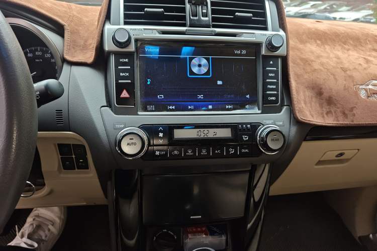 Used Toyota Prado 2015 2.7L TXL Middle East Version
