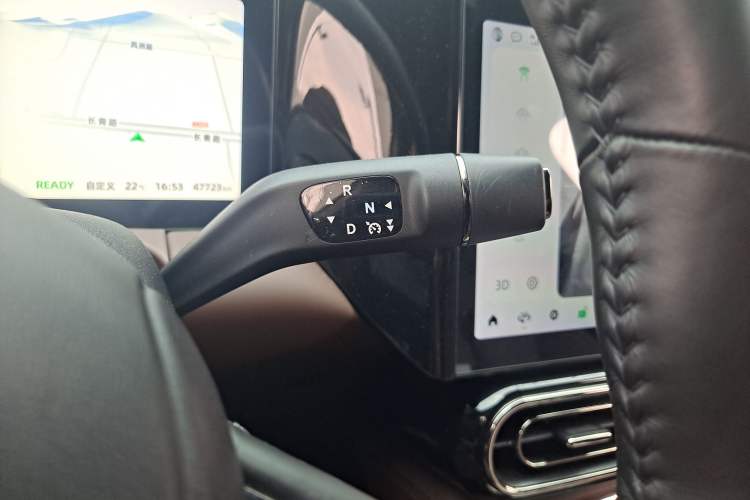 Used Leapmotor C01 2023 Range-Extended 316 Smart Edition Gear Lever