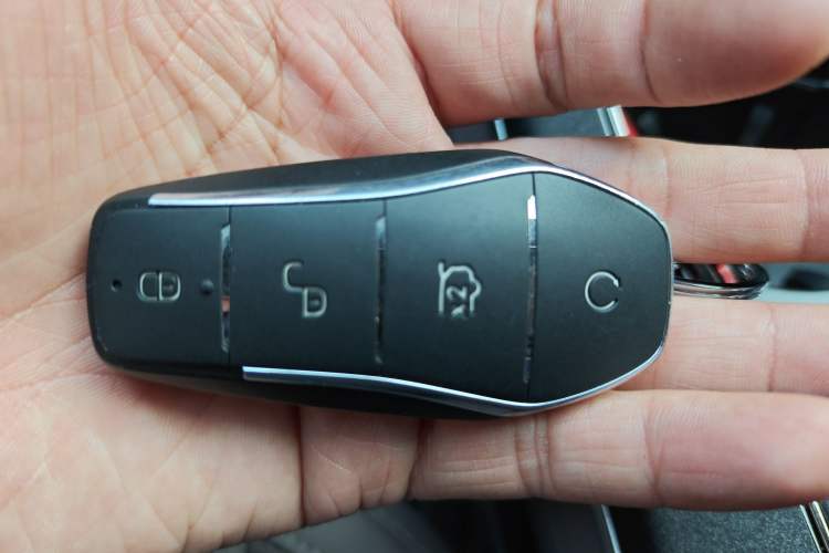 Used BYD Han 2025 DM-i 125KM Prestige Model
