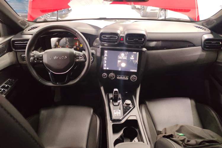 Used Lynk & Co 03 2021 1.5TD DCT JingPlus Center Console