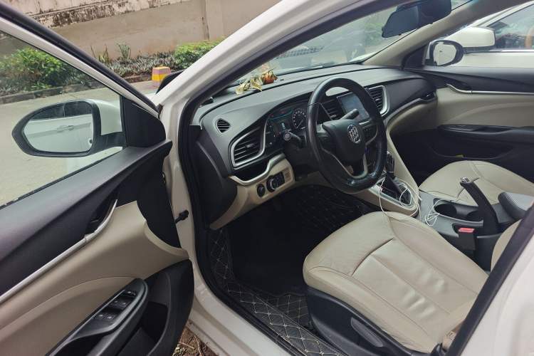 Used Buick GT 2018 15T Dual-Clutch Elite Model China V Standard
