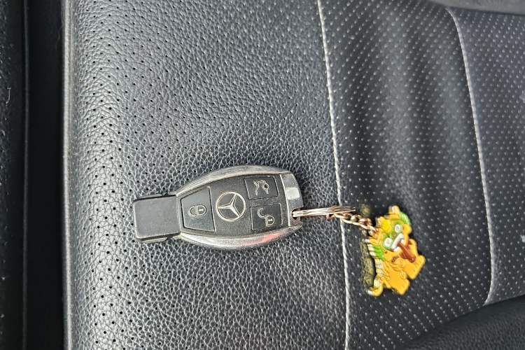 Used Mercedes-Benz C-Class 2015 Restyled C 180 L Sport Edition Vehicle Key