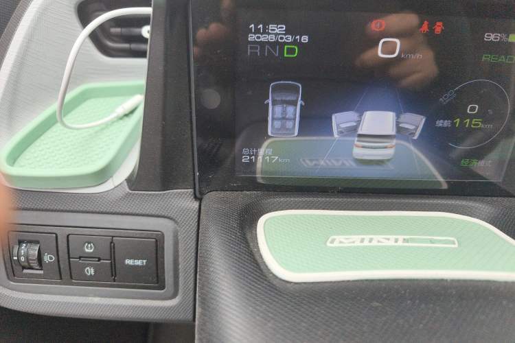 Used Wuling Hongguang MINIEV 2021 Macaron Fashion Model Lithium Iron Phosphate