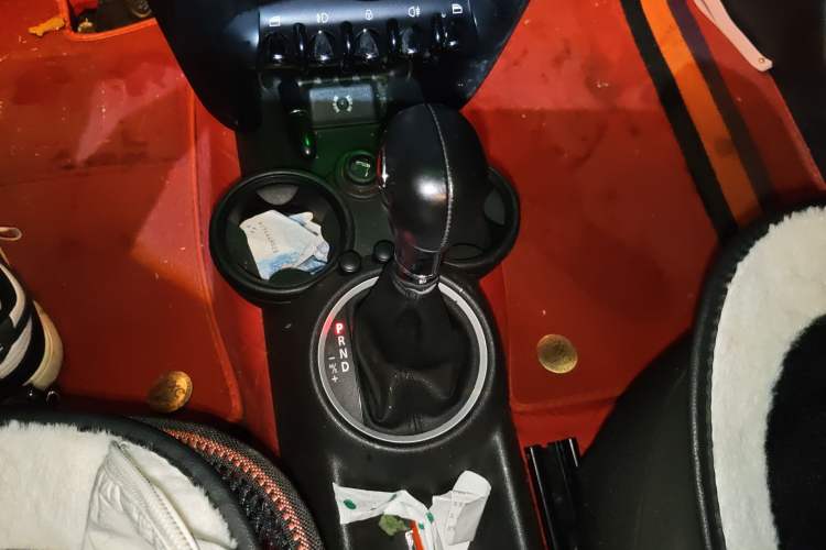 Used MINI 2012 1.6L ONE Baker Street Gear Lever