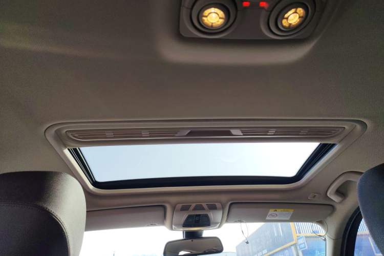 Used BMW 3 Series 2018 320Li Leading Luxury Package