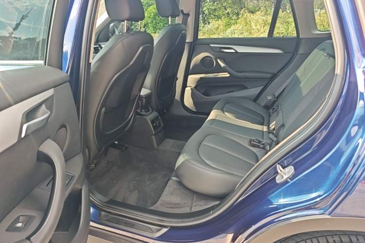 Ojetý BMW X1 2019 sDrive20Li Leading Model