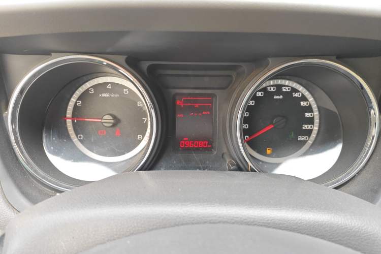 Used Dongfeng Aeolus A60 2014 1.5L Manual Elite Model
