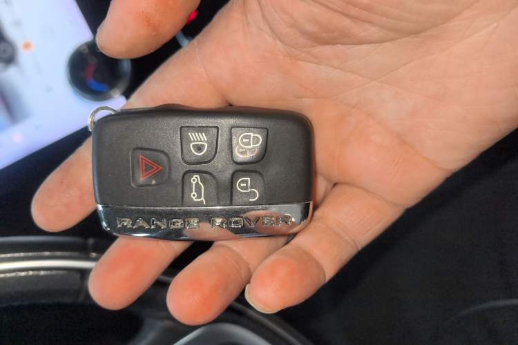 Used Land Rover Range Rover Velar 2018 P380 R-DYNAMIC SE