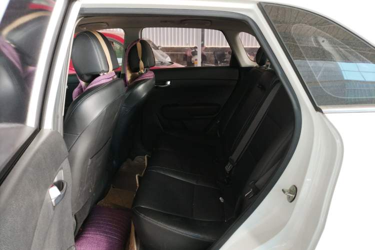 Used Kia KX3 2015 1.6L Automatic Two-Wheel Drive DLX
