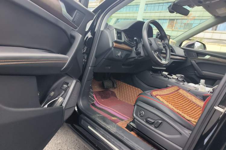 Used Audi Q5L 2020 Revised 40 TFSI Prestige Edition Driver Seat